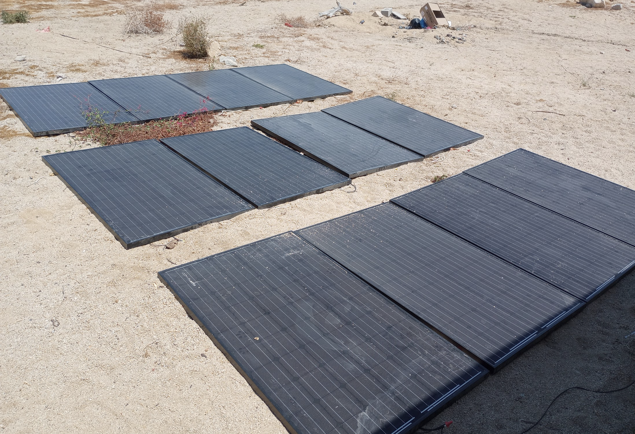 Panels Still Solaring – calle sin nombre